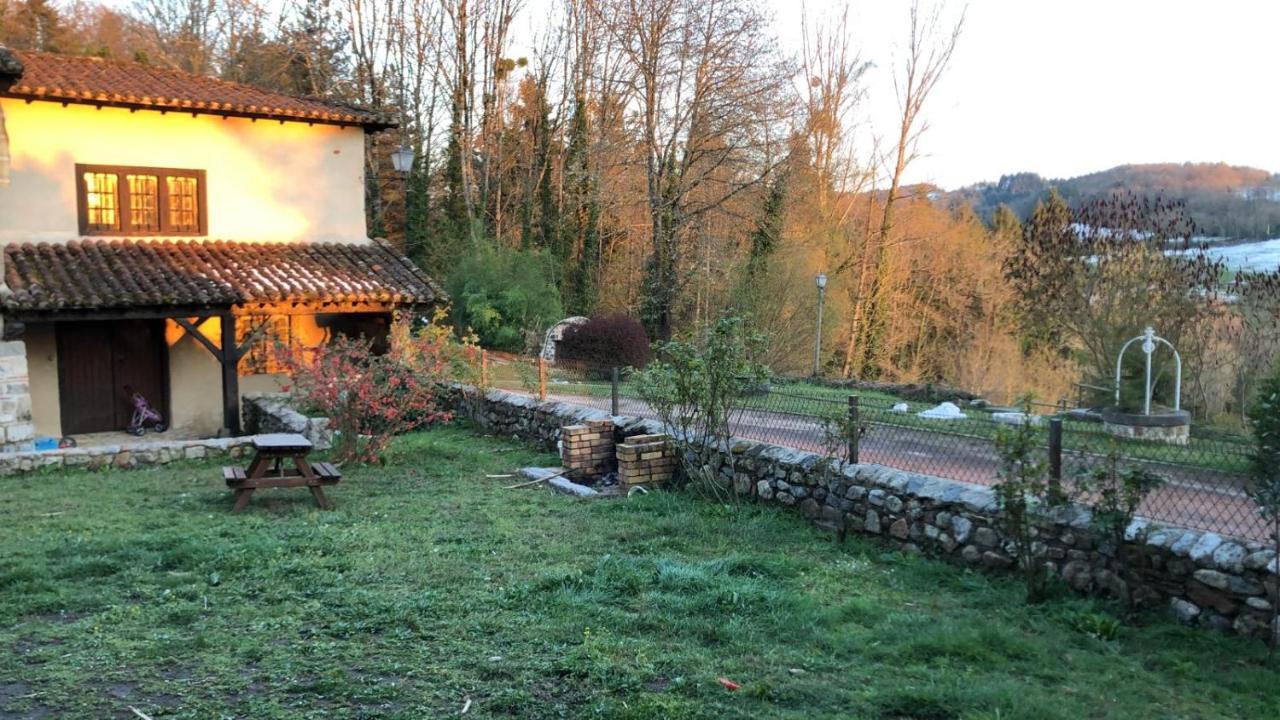 L'Oree Des Bois Courpiere Exterior foto